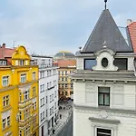 Appartement Central, Cozy & Stylish With Views Praag