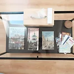 Apartman Central, Cozy & Stylish With Views *