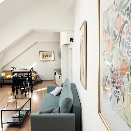 Central, Cozy & Stylish With Views Apartamento