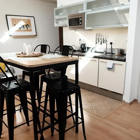 Apartamento Central, Cozy & Stylish With Views