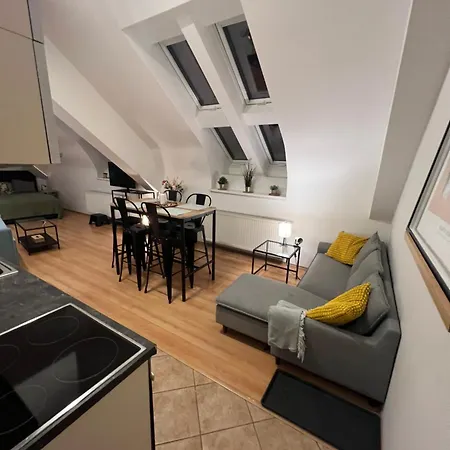 Central, Cozy & Stylish With Views * Prague