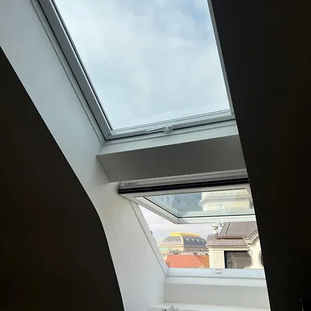 Central, Cozy & Stylish With Views * Prague
