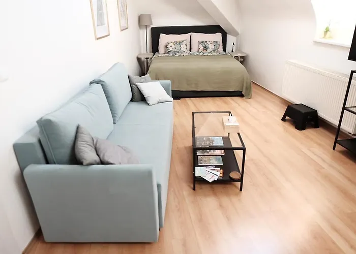 Daire Central, Cozy & Stylish With Views