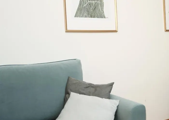 Daire Central, Cozy & Stylish With Views